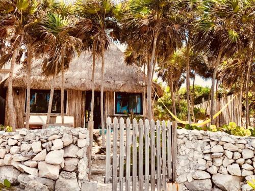 Villa Casa Emily-tulum Beach House!