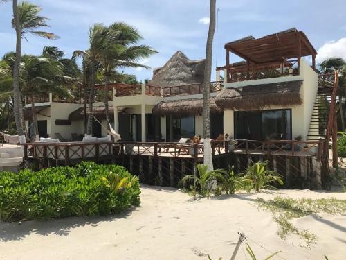 Playaakun Eco-lux Villa