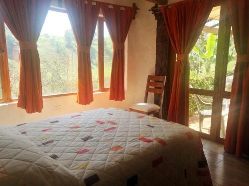 Hostal Casa De Campo Tres Soles