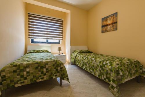 Two Bedroom Apartment Prime Location