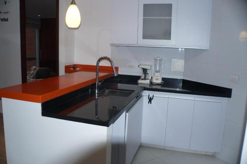Apartamento Apto Central, Bonito Y Completo