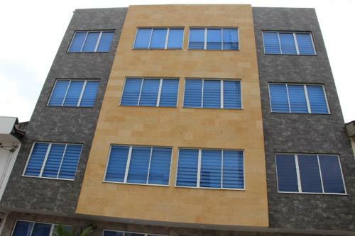 Ari Hotel