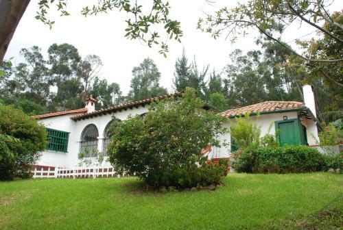 Hotel Campestre Hacienda Santa Rosalia