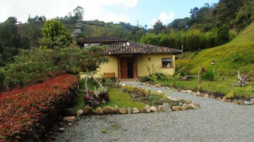 Lodge Hermosa Finca En El Retiro