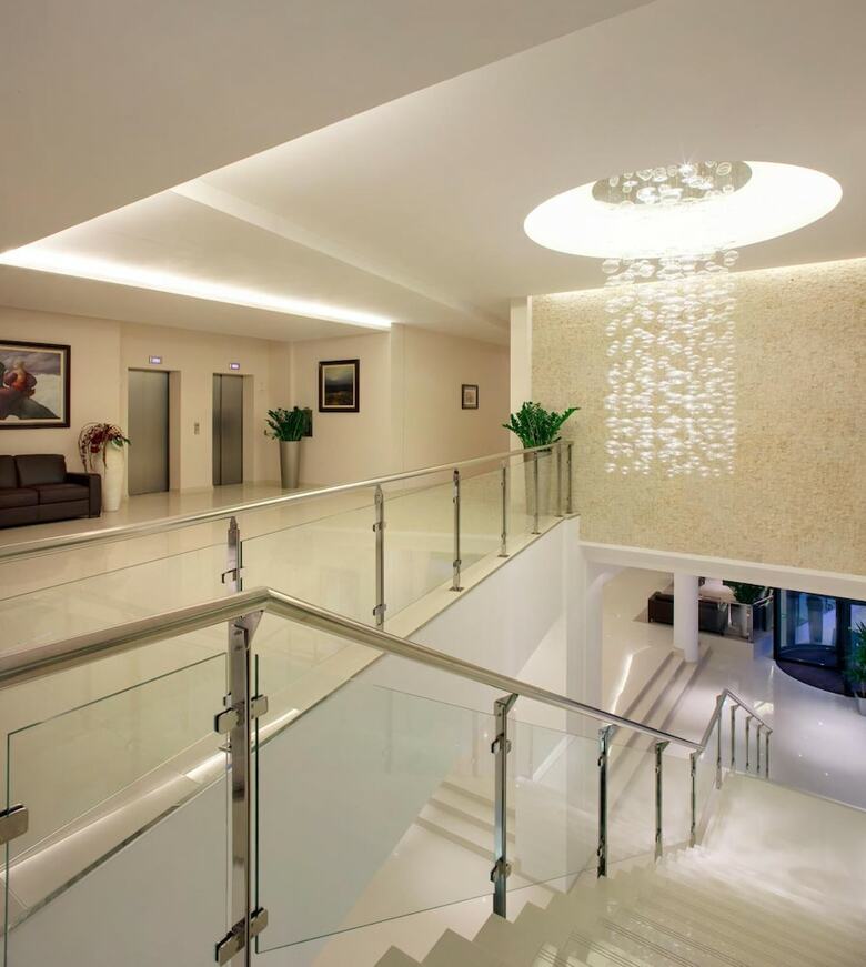 Hotel Aristos