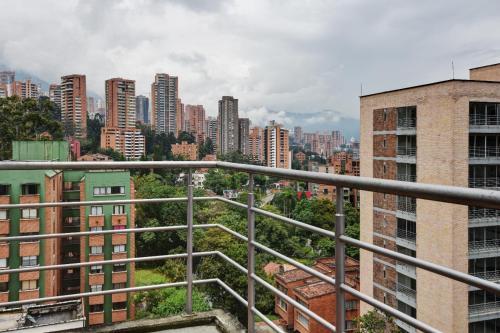 Apartamento Cyan Suites Poblado By Mde Bnb