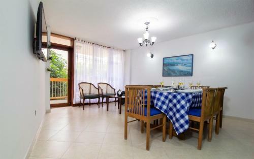 Apartamento Rodadero - Cerca Al Mar Smr296a