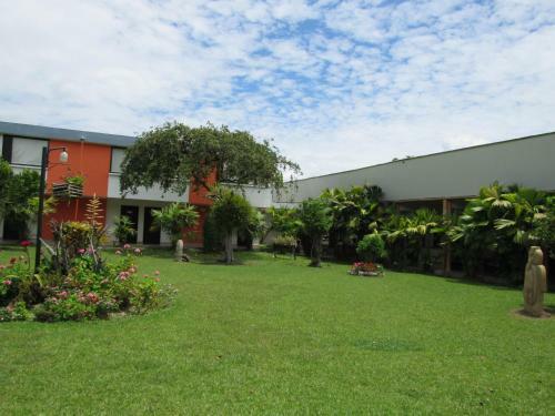 Hotel Yalconia