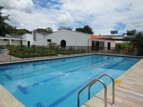 Hotel Yalconia