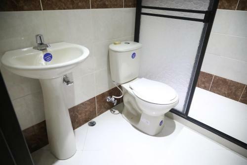 Hostal Hospedaje Aquel Almendro