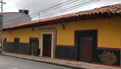 Hotel Colonial Bicentenario