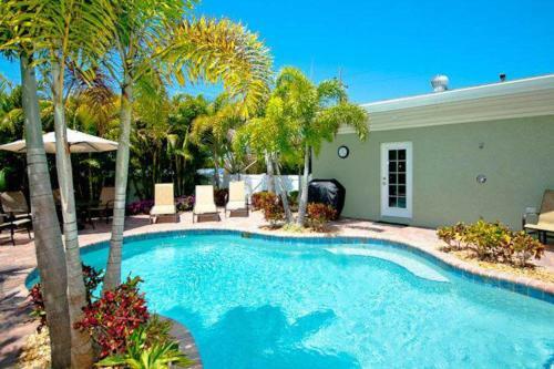 Pretty Palms