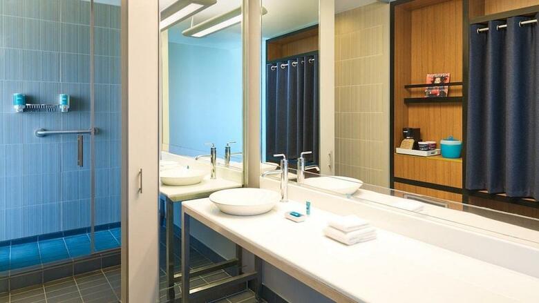Hotel Aloft Dallas Arlington Entertainment District