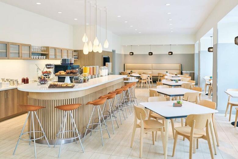 Hotel Element Austin Downtown