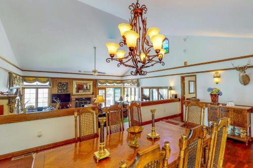 Wayne Creek Residence