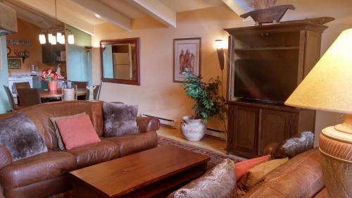 Apartamento 177 Lake Condo #31