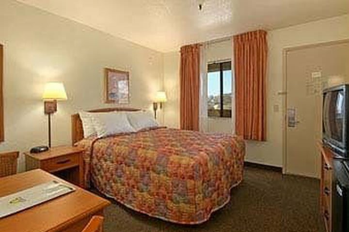Hotel Days Inn Encinitas- Legoland Moonlight Beach