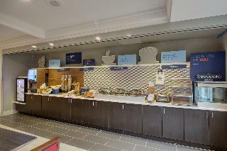 Holiday Inn Express Hotel & Suites Oshkosh-sr 41