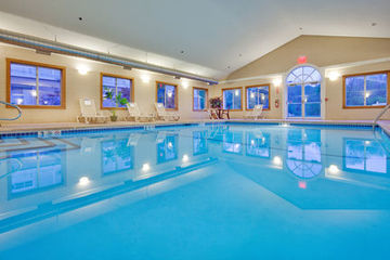 Holiday Inn Express Hotel & Suites Findley Lake (I-86 Exit 4)