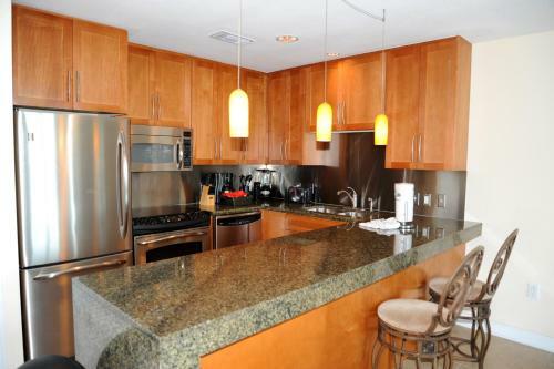 Ocean Club 301 - Two Bedroom Apartment