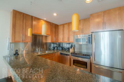 Ocean Club 1007 - Two Bedroom Apartment