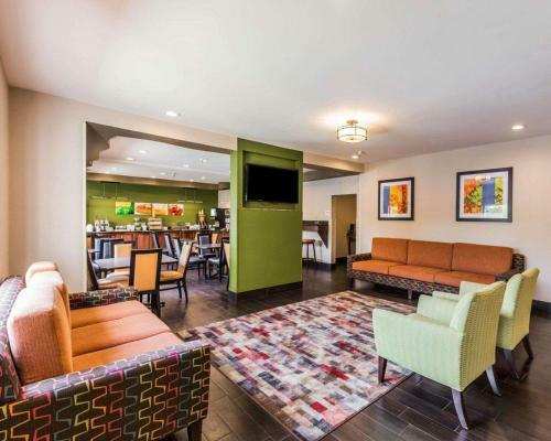 Hotel Quality Inn & Suites Birmingham - Highway 280