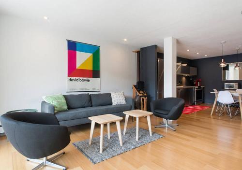 Apartamento Modern, Spacious, Two Bedroom With Balcony!