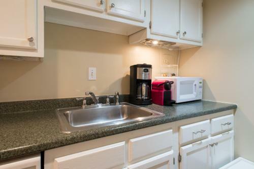 Apartamento Cozy, Patio, Pool, And Whole Foods