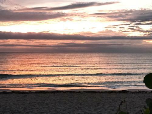 Apartamento Seashell 632a, Your Beach Retreat!