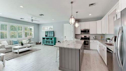 Tropical Oasis - Three Bedroom Home