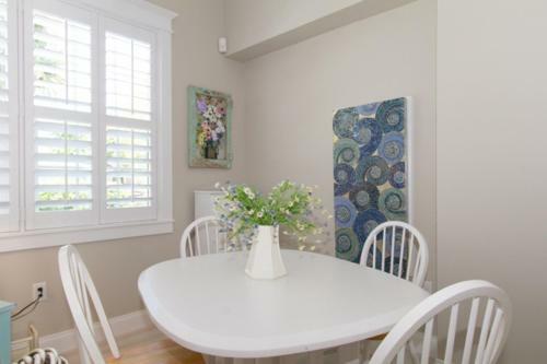 Seabreeze Home