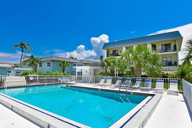 Apartamento The Anna Maria Island Beach View 209