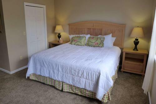 Golf View Pt. Roy. 2bdr Condo (51-12)