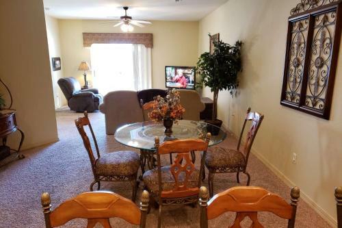 Royal Links At 1000 Hills Walk-in Two Bedroom