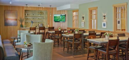 Green Mountain Suites Hotel