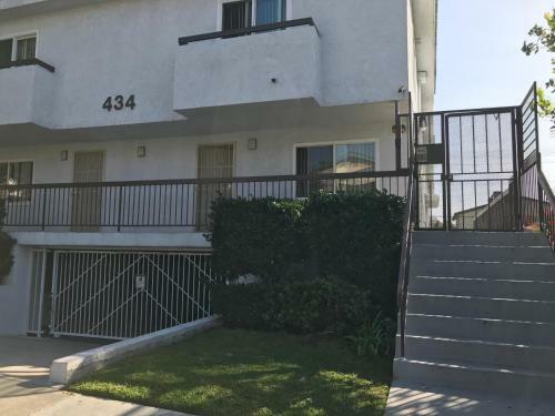 Apartamento Huge 2bd/2 Bath. Apt. Fully Furnished In Burbank