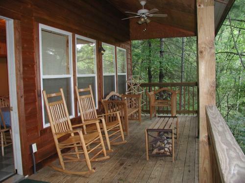 Lodge Nantahala Cabins
