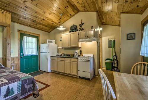 Lodge Nantahala Cabins