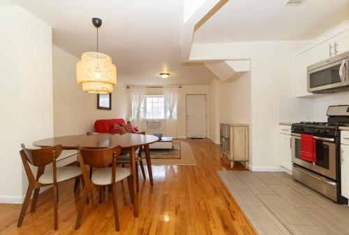 Oasis Apartment Near Malcolm Blvd