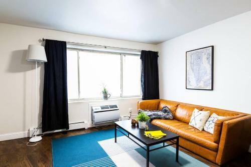 Apartamento New Spacious 5bd/2ba Duplex W/ Patio 5 Mins To Nyc