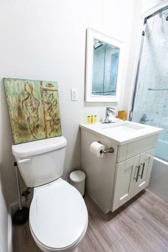 Apartamento New Spacious 5bd/2ba Duplex W/ Patio 5 Mins To Nyc