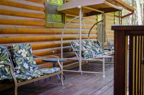 Finchs Nest Cabin Broken Bow Cabin