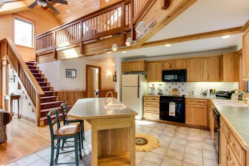Harrison Loft