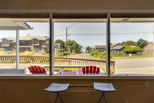 Hemlock Modern Beach House