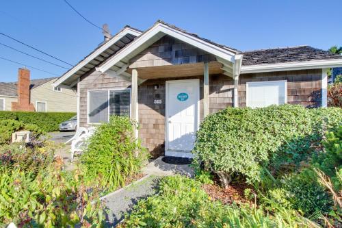 Beaches Inn | Buccaneer Bay Bungalow