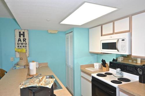 Sunrise Suites Saint Thomas Suite #302