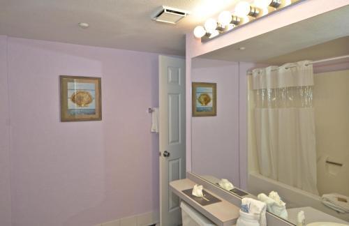 Sunrise Suites Saint Thomas Suite #302