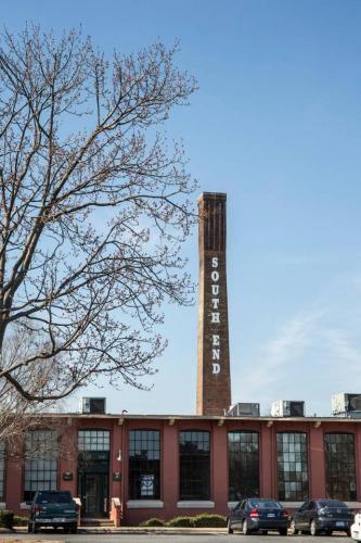 Apartamento Classy South End/uptown 1br Near Stadium