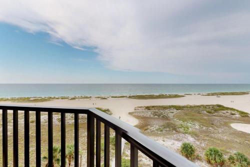 Apartamento Lighthouse Towers Condominium