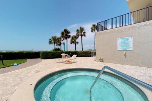 Apartamento Lighthouse Towers Condominium